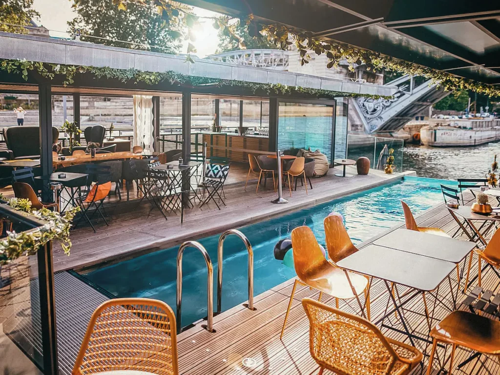 hotéis com piscina em paris - off seine