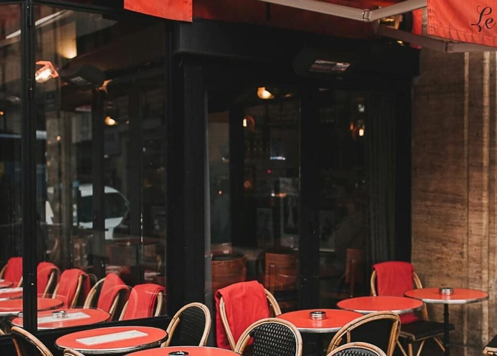 hospedagem paris hotel restaurante