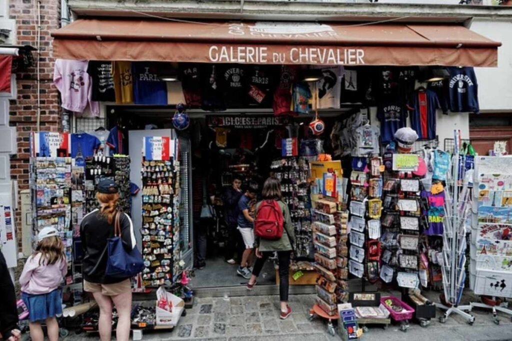 loja de souvenires em montmartre